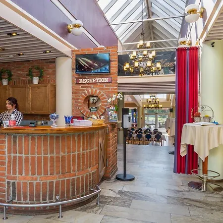 Hotel Kurikka 호텔 4*