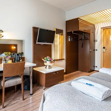 Отель Hotel Kurikka