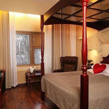 Hotel Kurikka Szálloda